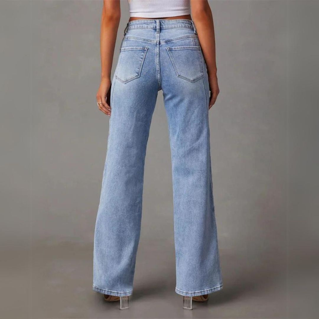 Selene | Elegant High-Rise Flared Jeans