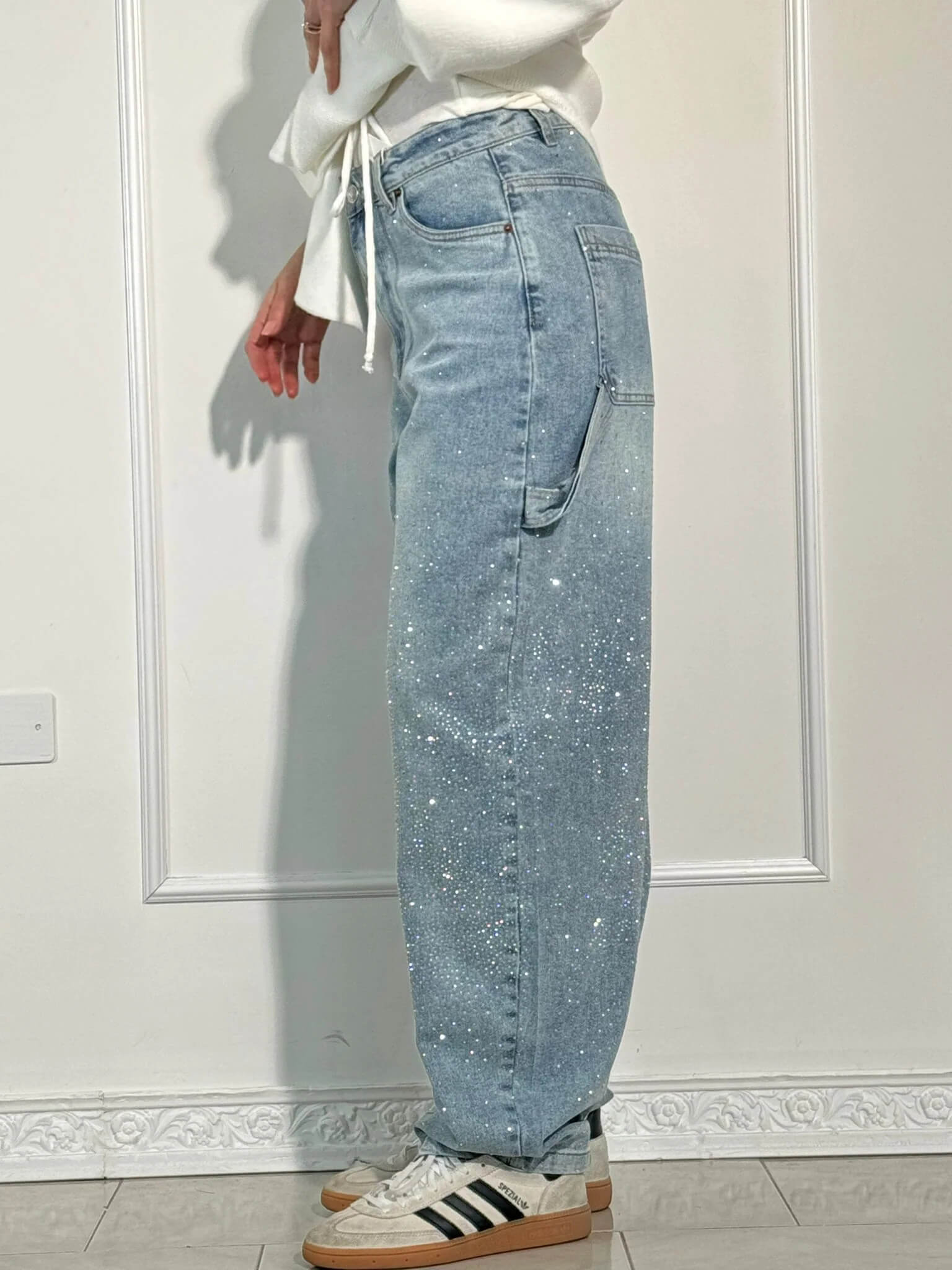 Vida | Diamond-Embellished Statement Jeans