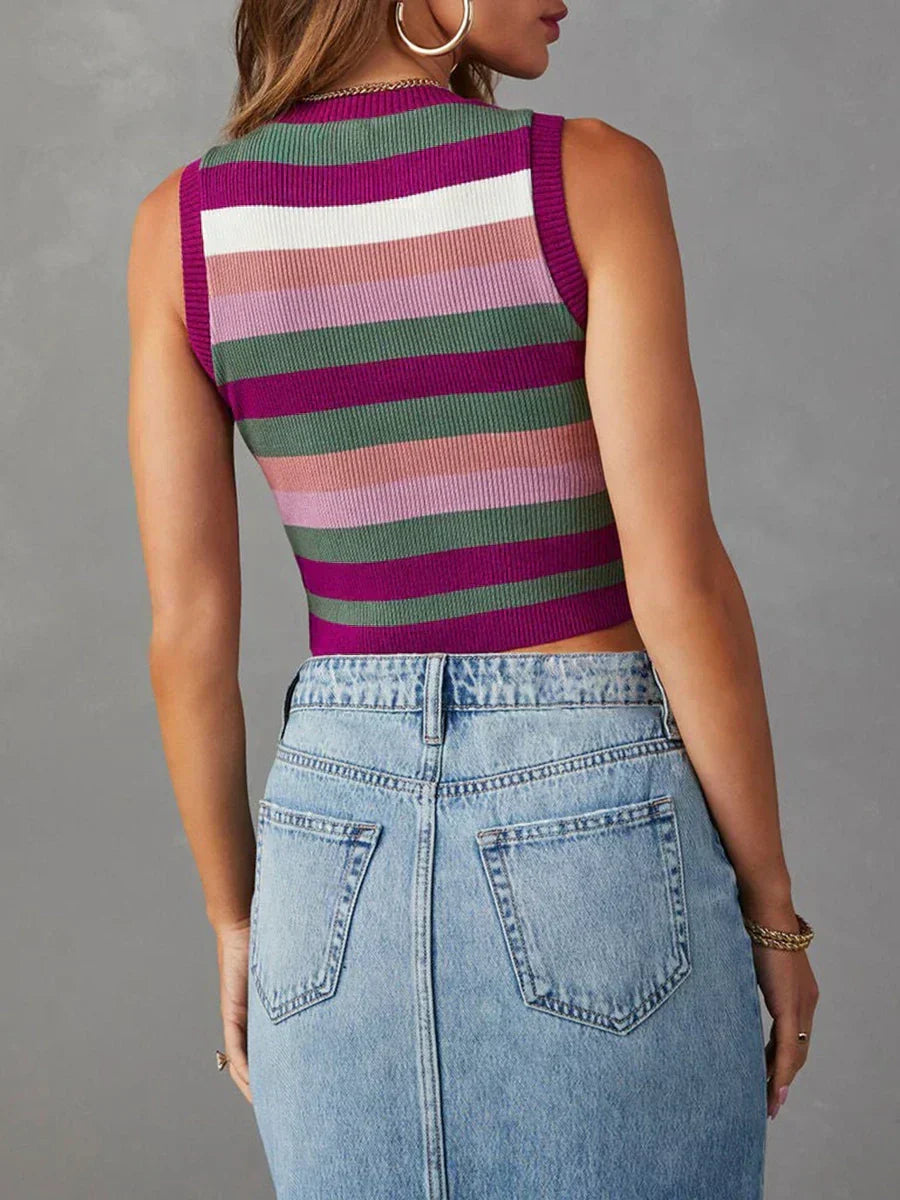 Inaya | Chic Side-Slit Midi Denim Skirt