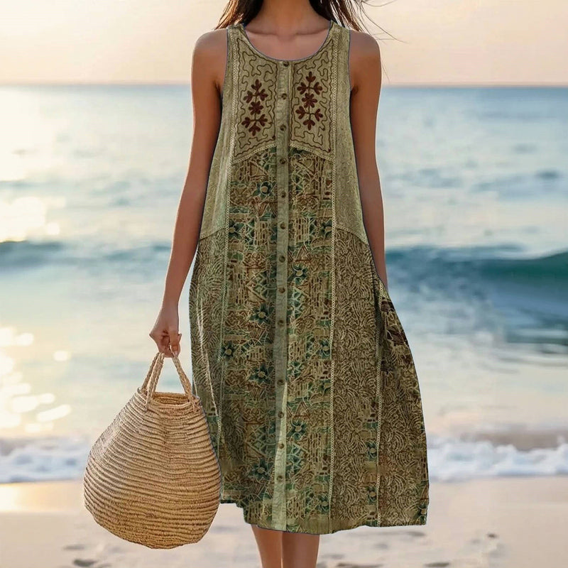 Holiday Refined Dress - Loose Fit