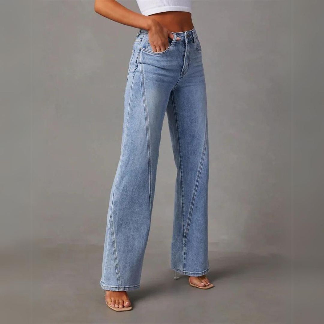 Selene | Elegant High-Rise Flared Jeans