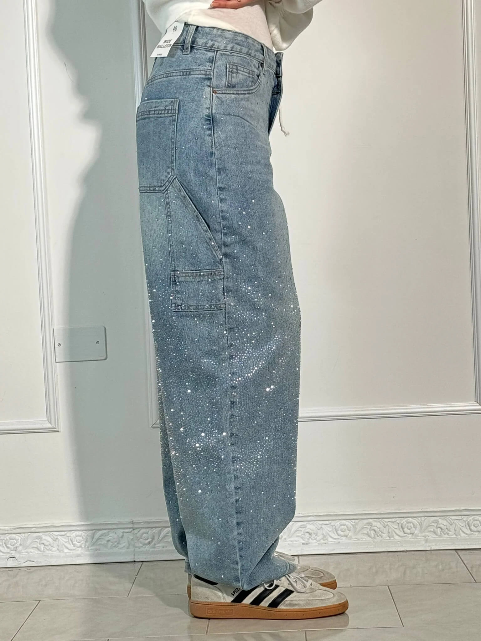 Vida | Diamond-Embellished Statement Jeans