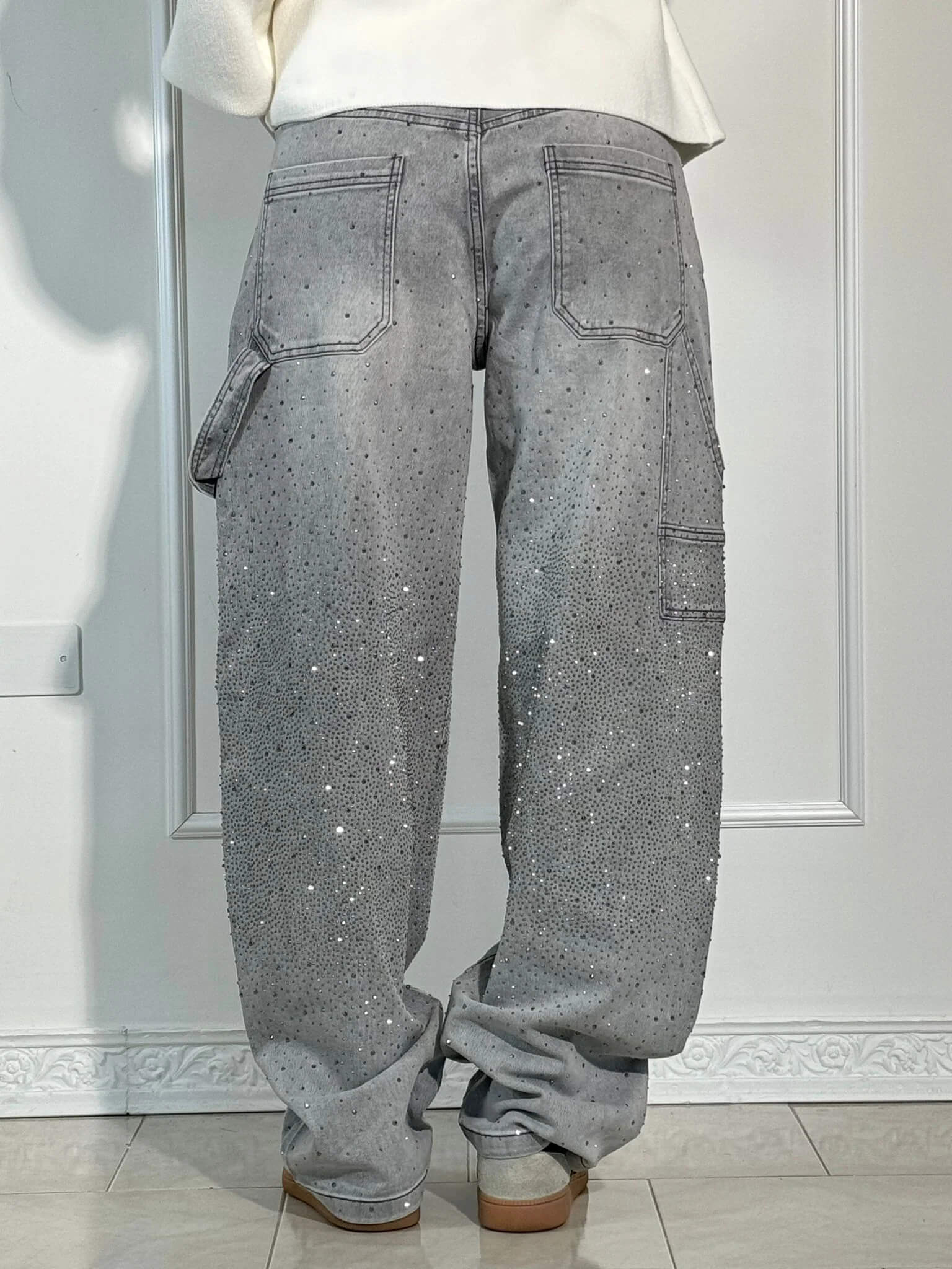 Vida | Diamond-Embellished Statement Jeans
