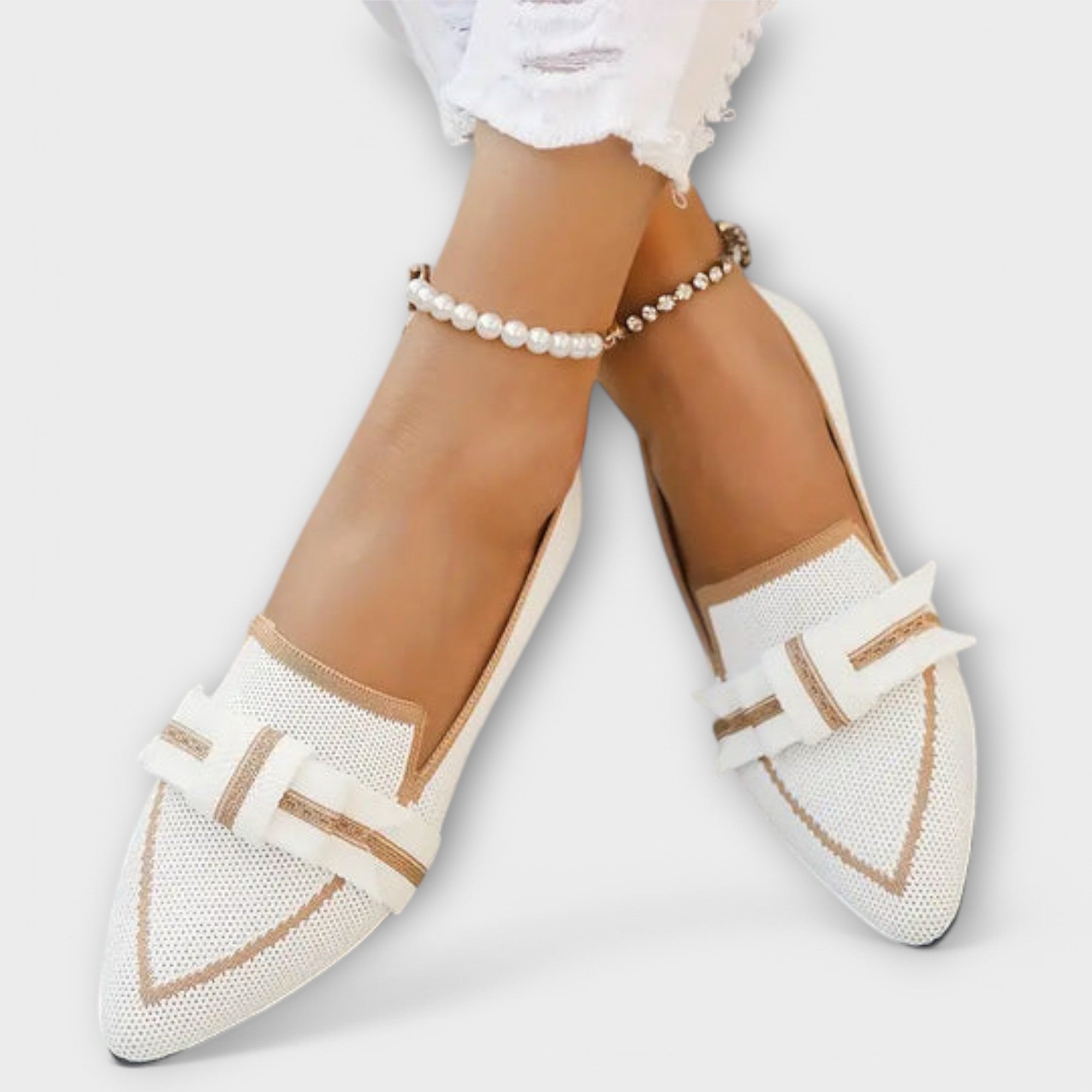 Women's Flat Shoes with Knotted Design